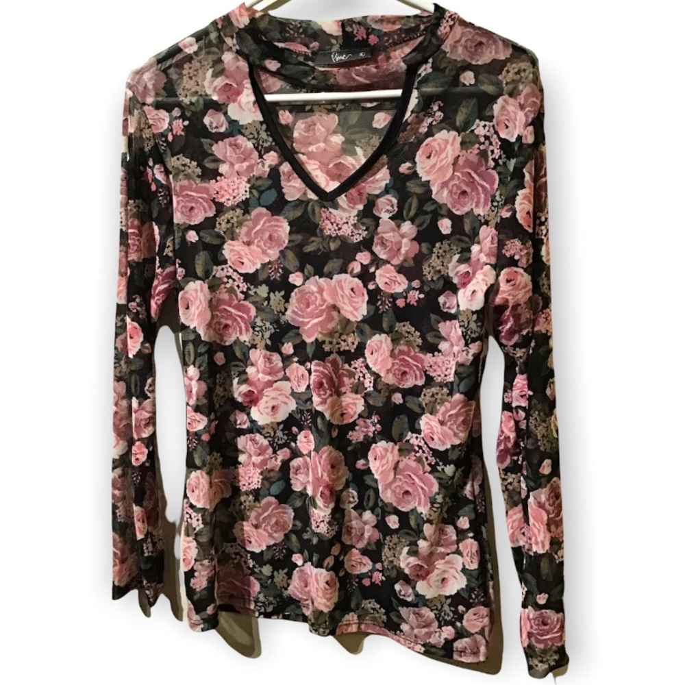 Sheer mesh floral pink n black Y2k keyhole top